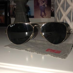 Ray Ban Aviators with case!